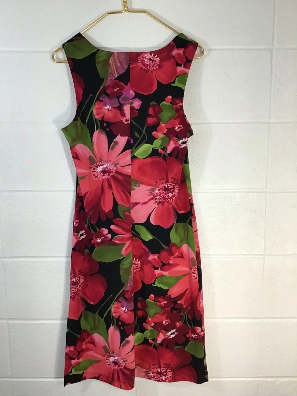 VTG BCBG Pink Green Floral Sheath Twisted Strap Dress Garden Party Chic Elegant - Picture 2 of 10
